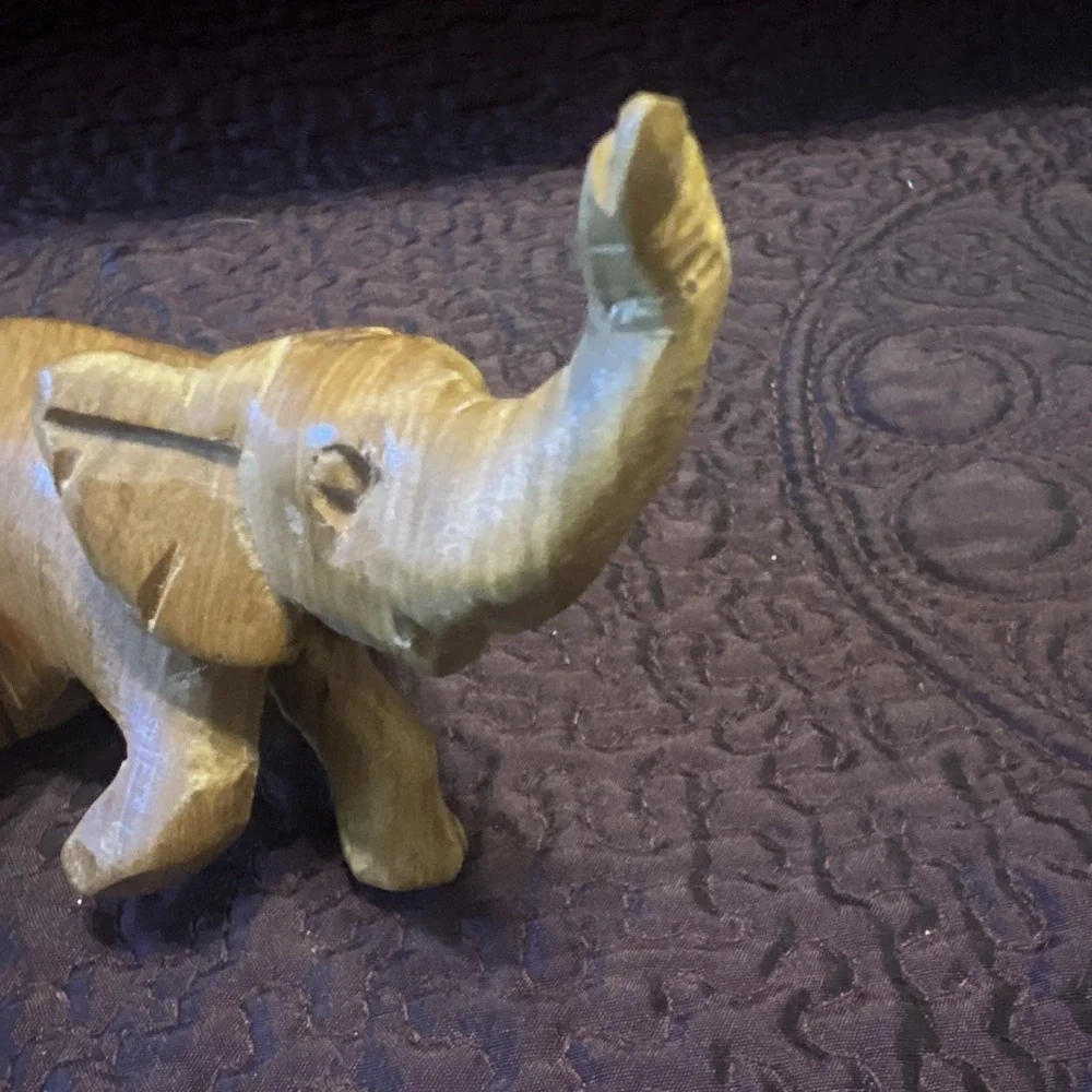 Vintage 5x2x3 Elephant Sitting Hand-Carved Wood Wooden Figurine Trunk Trumpeting